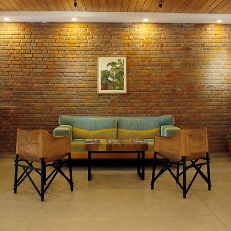 Moss Bnb Kolombo Bagian luar foto
