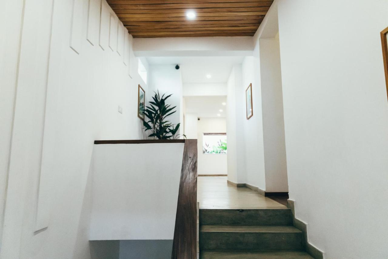 Moss Bnb Kolombo Bagian luar foto